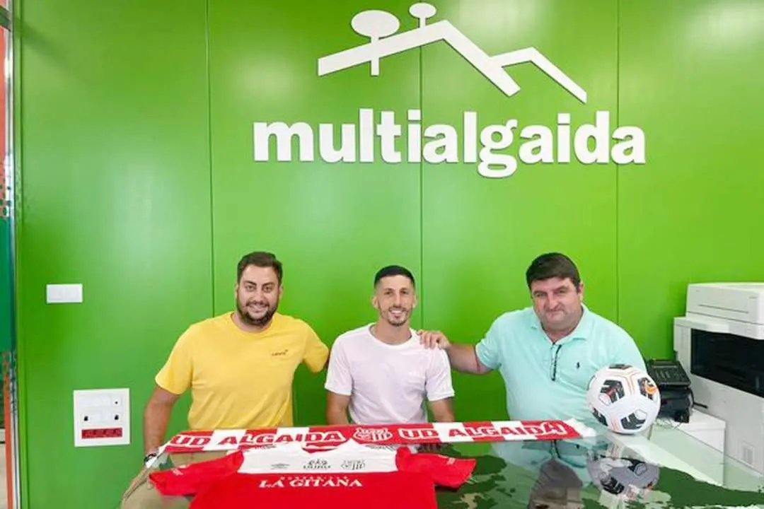 El acto de presentaci&oacute;n tuvo lugar en Seguros Montealgaida - UDA