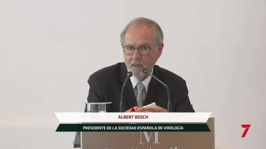 El vir&oacute;logo Albert Bosch: "Habr&aacute; que vacunarse durante bastante tiempo"