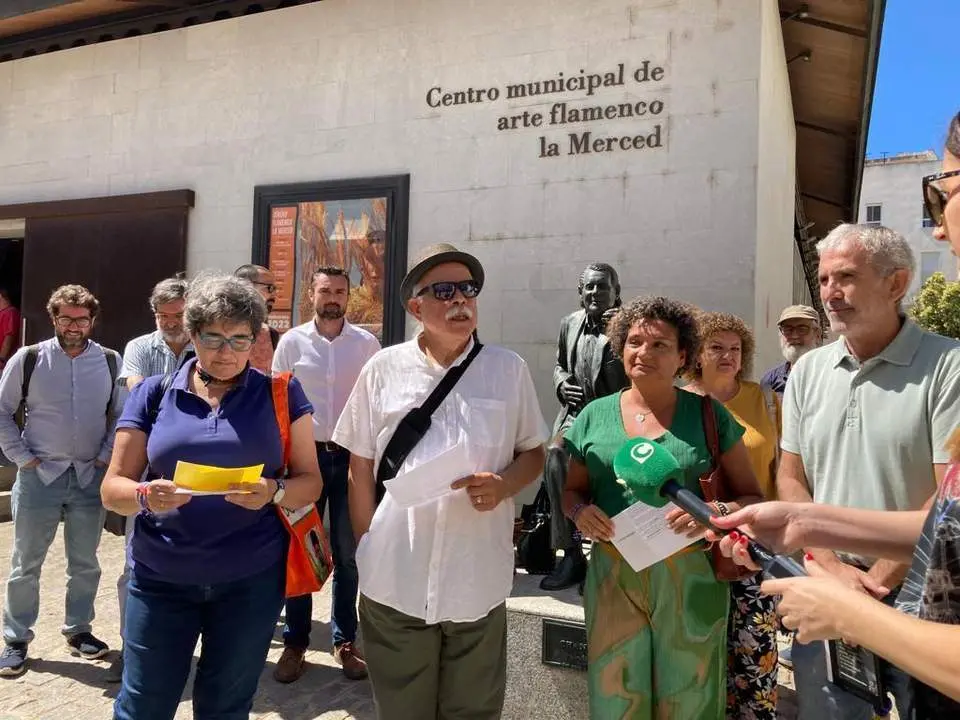 Presentaci&oacute;n del proceso participativo por la uni&oacute;n de las izquierdas de Ganar C&aacute;diz y Podemos. - VIVA