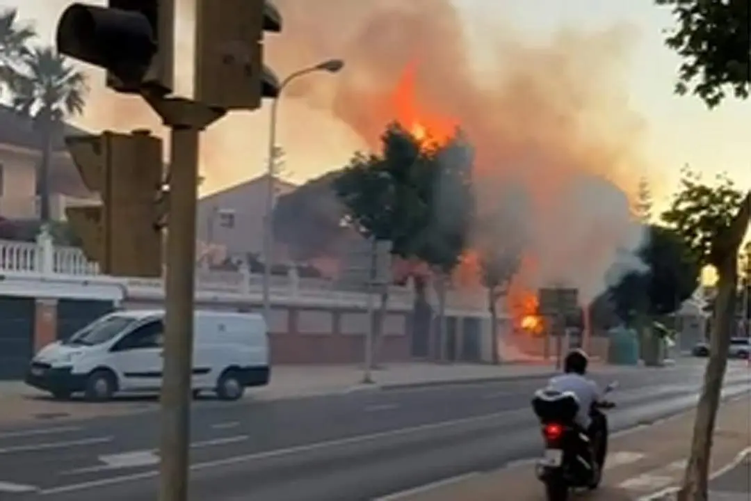 Incendio en Punta Umbr&iacute;a. - VH