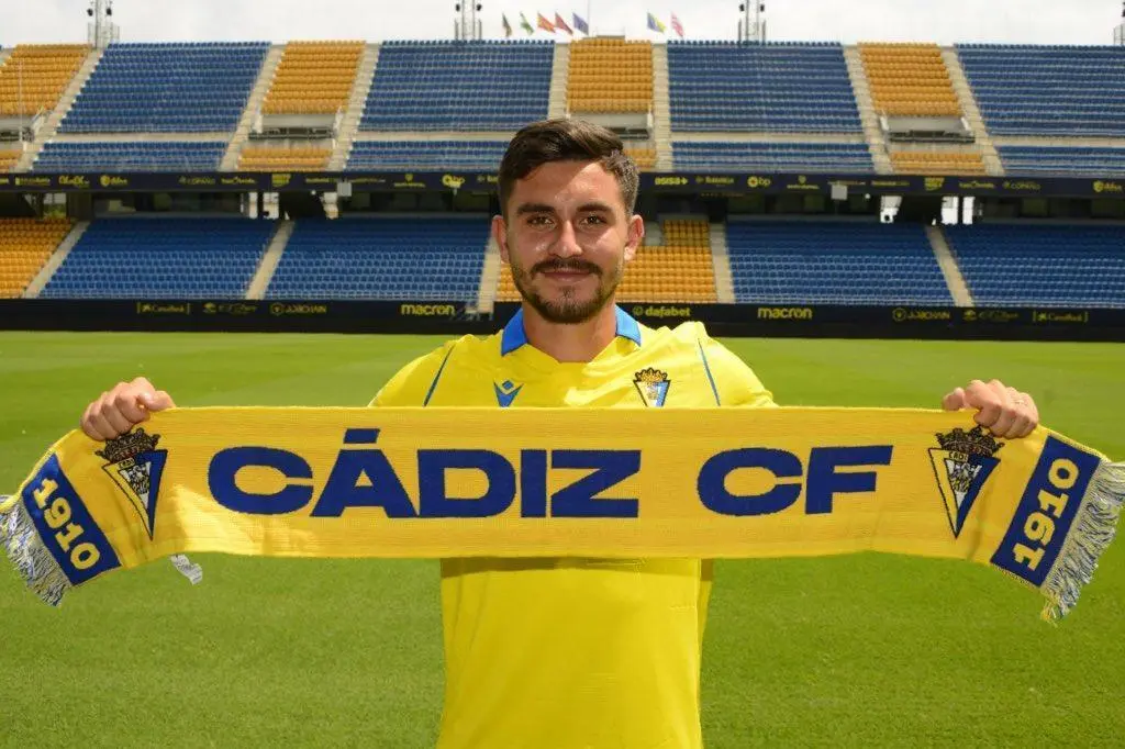 V&iacute;ctor Chust. - C&aacute;diz CF