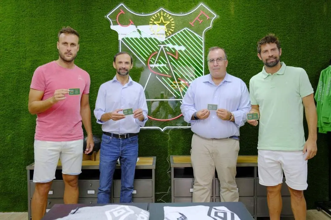 Juan Cala, V&iacute;ctor mora, David Salazar y Coke And&uacute;jar en El Palmar - A. I.