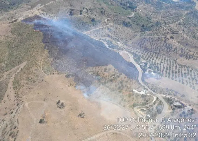Incendio estabilizado en un paraje de Ardales (M&aacute;laga) - INFOCA
