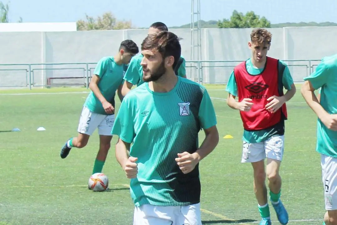 Moreno antes de afrontar un partido esta pasada temporada en el Doro Stadium - Ra&uacute;l J. Bustillos