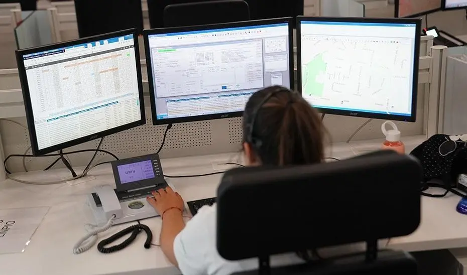 Una gestora del servicio de Emergencias 112. - VH