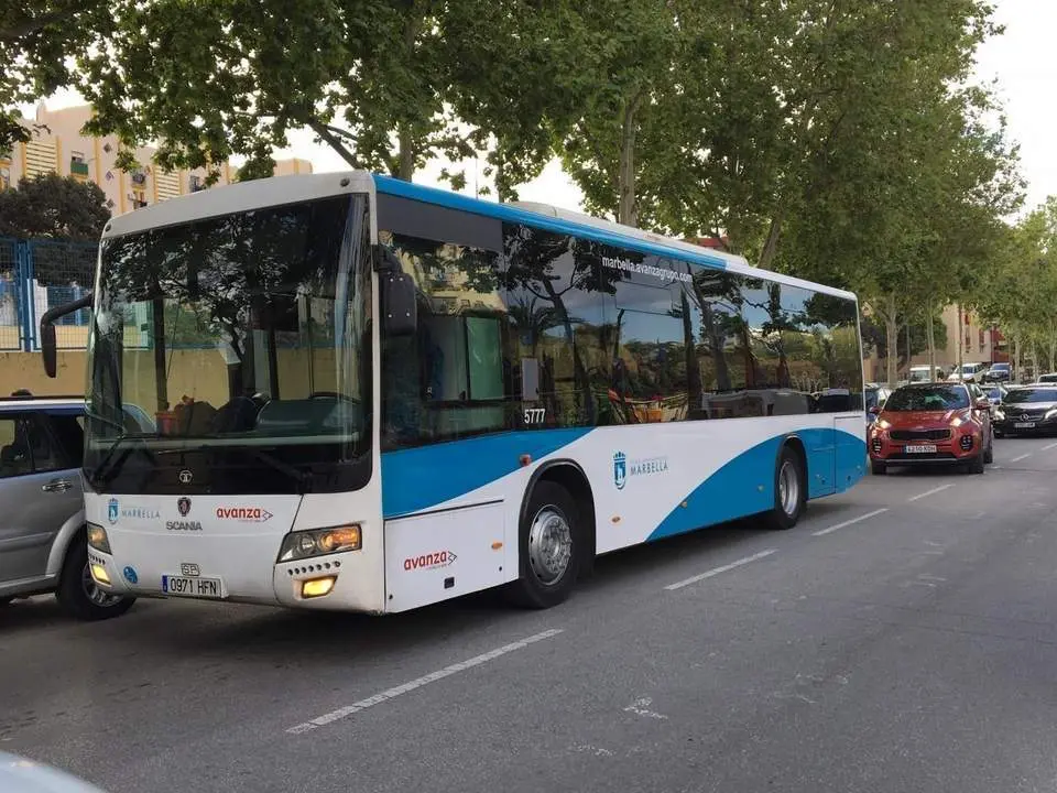 Autob&uacute;s de Marbella. - Europa Press