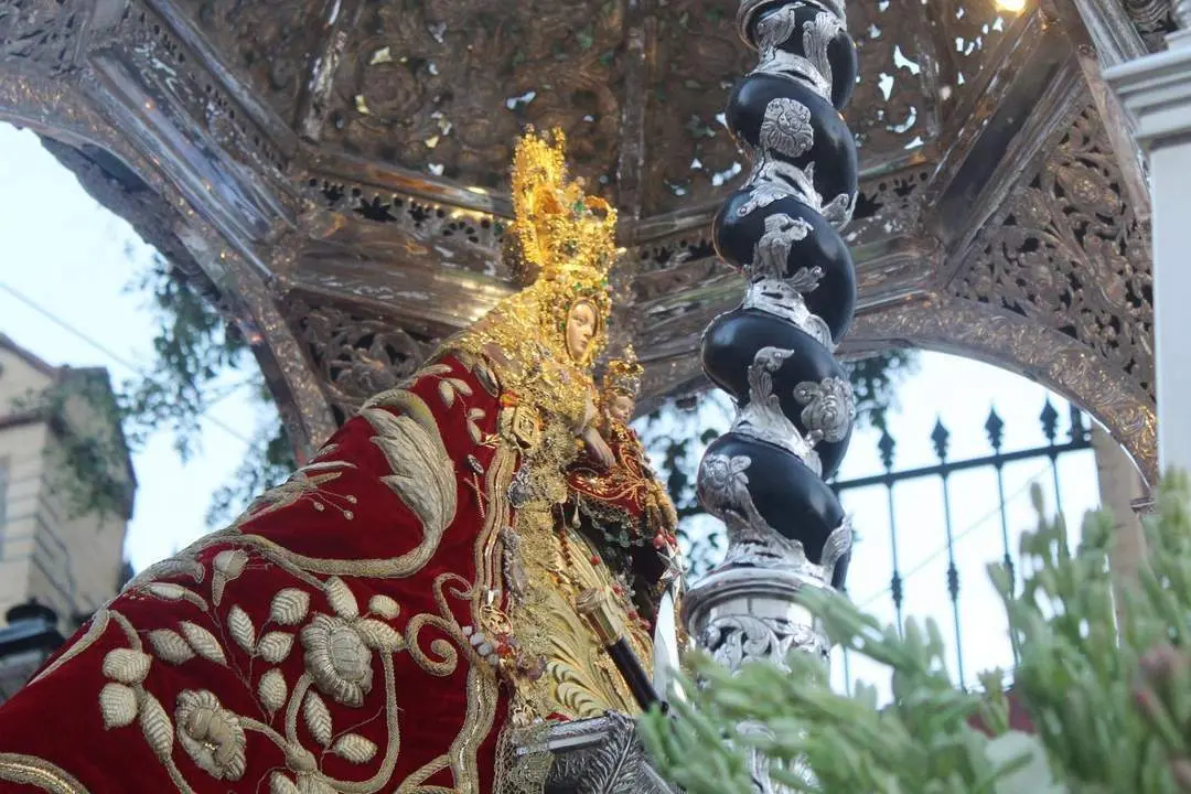 La Virgen de La Caridad tuvo el acompa&ntilde;amiento de muchos fieles - Ra&uacute;l J. Bustillos