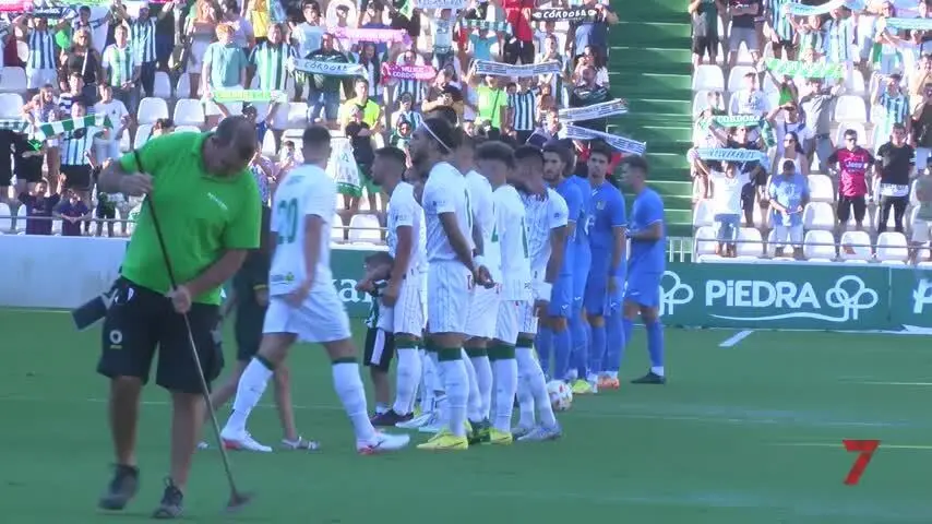 El Fuenlabrada no puede parar al C&oacute;rdoba CF