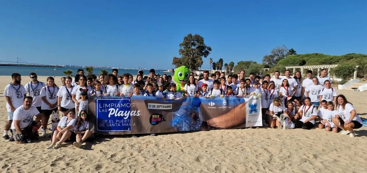 Campa&ntilde;a 'Limpiamos playas'.  - Viva. 