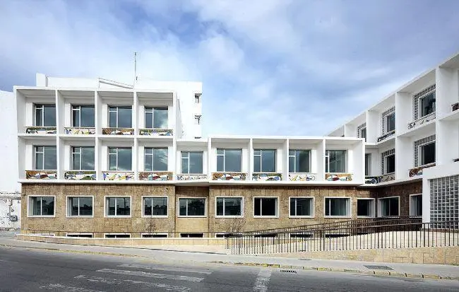 Centro de Salud Cayetano Rold&aacute;n. - A.I.