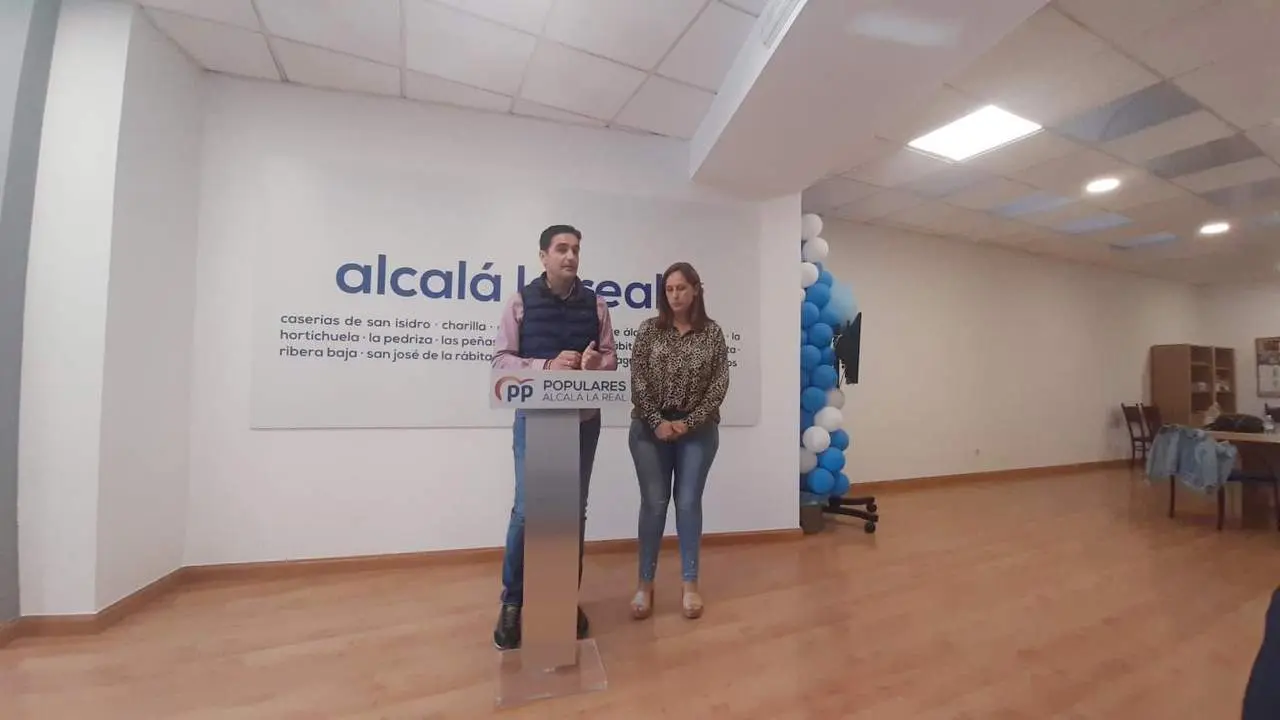 Rueda de prensa ofrecida en la tarde de este lunes, por el Partido Popular.  - JJM
