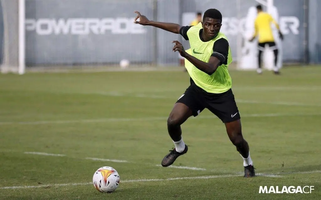 Debut con lesi&oacute;n. - M&aacute;laga CF