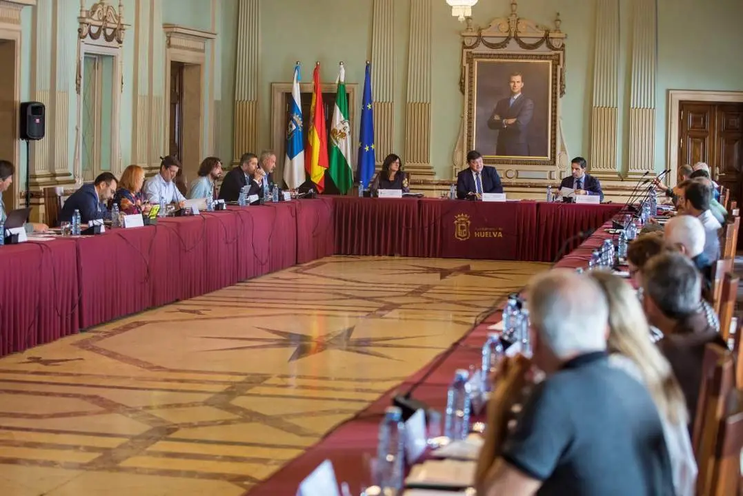 Reuni&oacute;n de la Mesa de Fosfoyesos. - VH