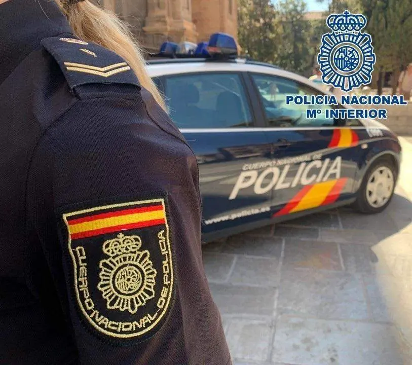 Agentes de la Brigada M&oacute;vil de la Polic&iacute;a Nacional localizaron a los presuntos agresores. - 