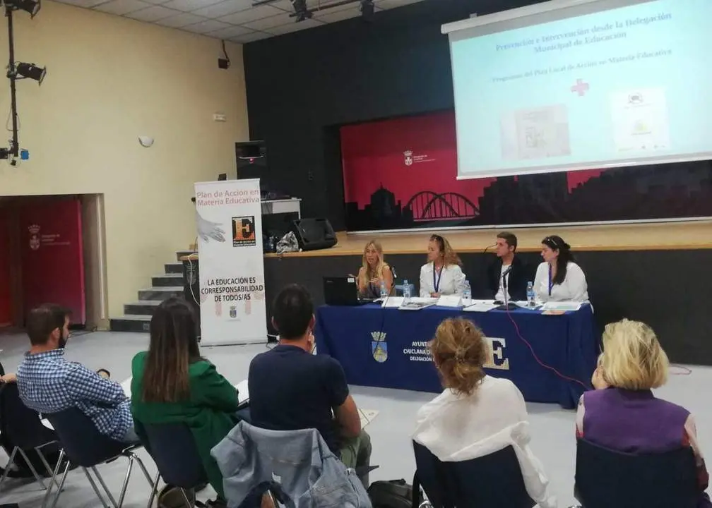 Educaci&oacute;n interviene en 134 casos de absentismo durante el curso 2021-2022 - Cedida