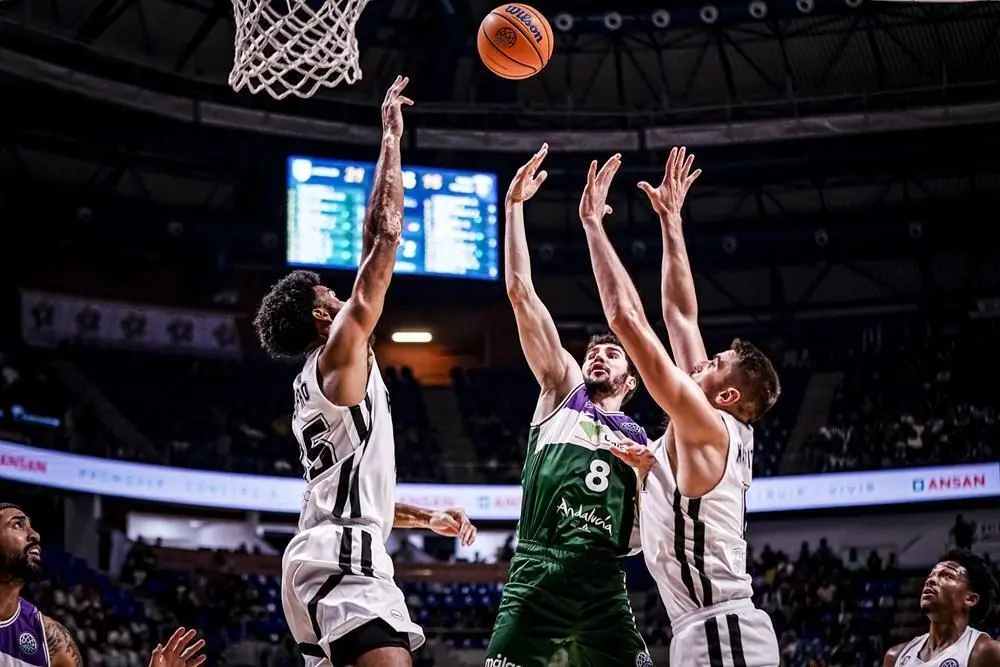 Los 27 puntos de Dar&iacute;o Brizuela, la mejor de las noticias en la victoria del Unicaja. - BCL