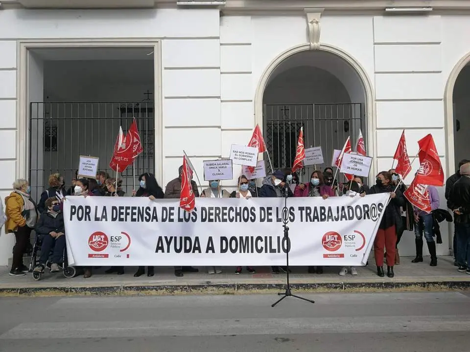 Concentraci&oacute;n del Servicio de Ayuda a Domicilio de Barbate. - Archivo / Barriento