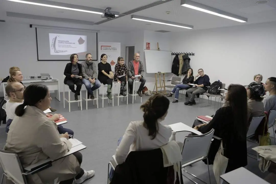 Factor&iacute;a Cultural en el Pol&iacute;gono Sur. - AYUNTAMIENTO DE SEVILLA