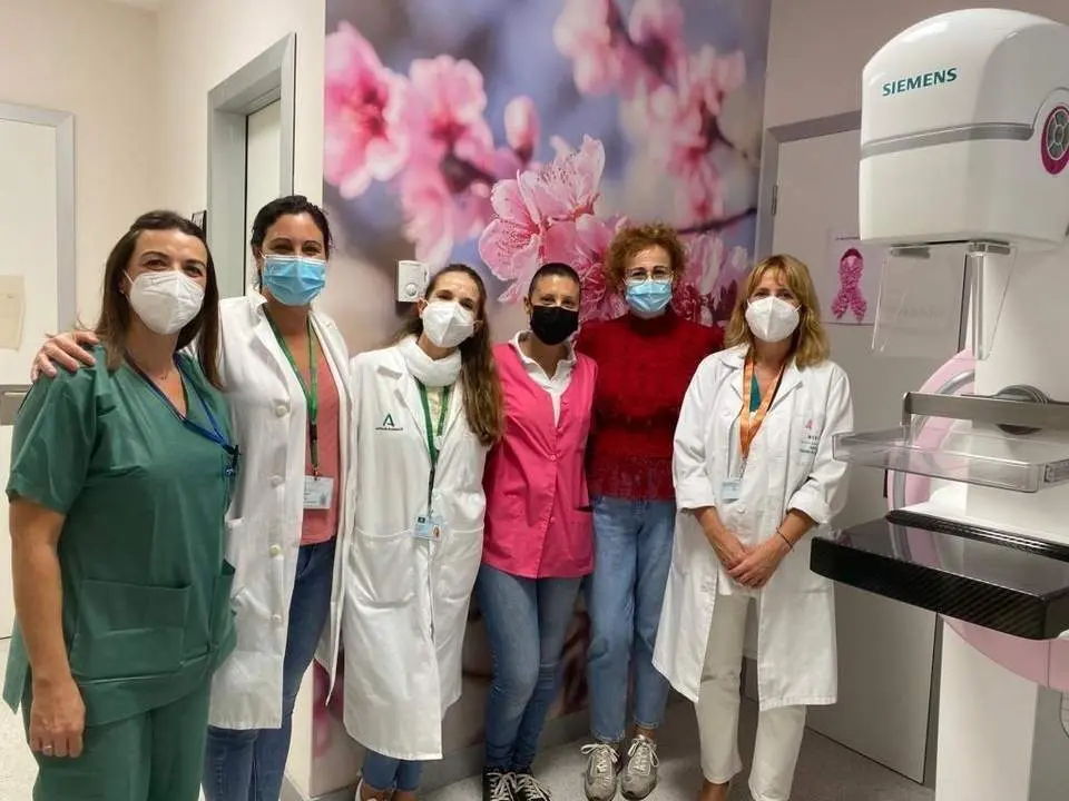 Equipo &aacute;rea de Mamograf&iacute;as del Servicio de Radiolog&iacute;a. - Equipo &aacute;rea de Mamograf&iacute;as del Servicio de Radiolog&iacute;a