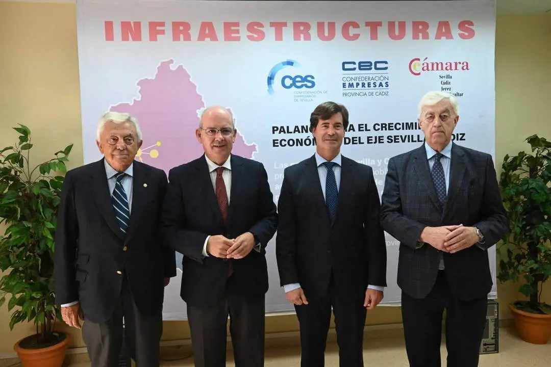 Una imagen del encuentro de organizaciones empresariales de C&aacute;diz y Sevilla.  - Andaluc&iacute;a Informaci&oacute;n