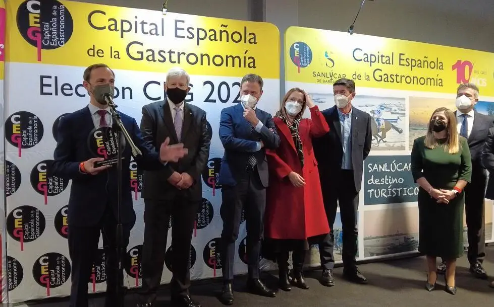 Acto de relevo de la Capital Espa&ntilde;ola de la Gastronom&iacute;a. - Informaci&oacute;n.