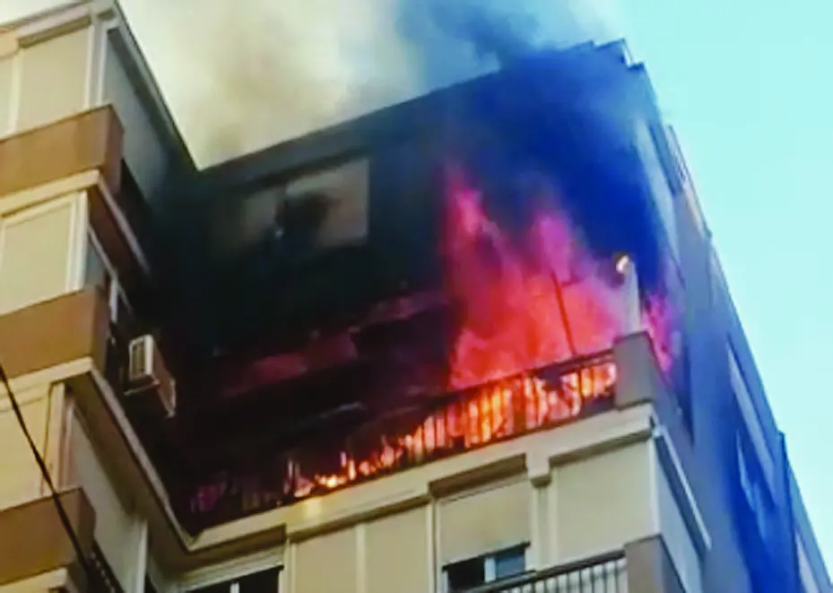 El incendio de una vivienda deja ocho heridos en M&aacute;laga, dos por quemaduras