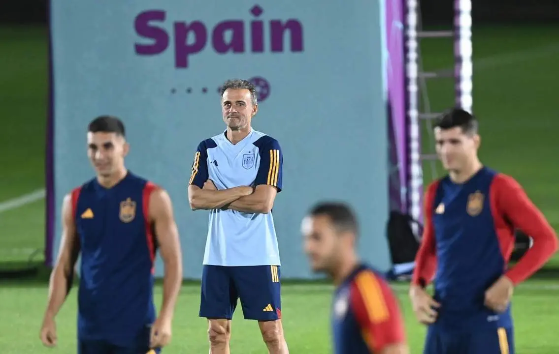 Luis Enrique, durante un entrenamiento de Espa&ntilde;a. - EFE