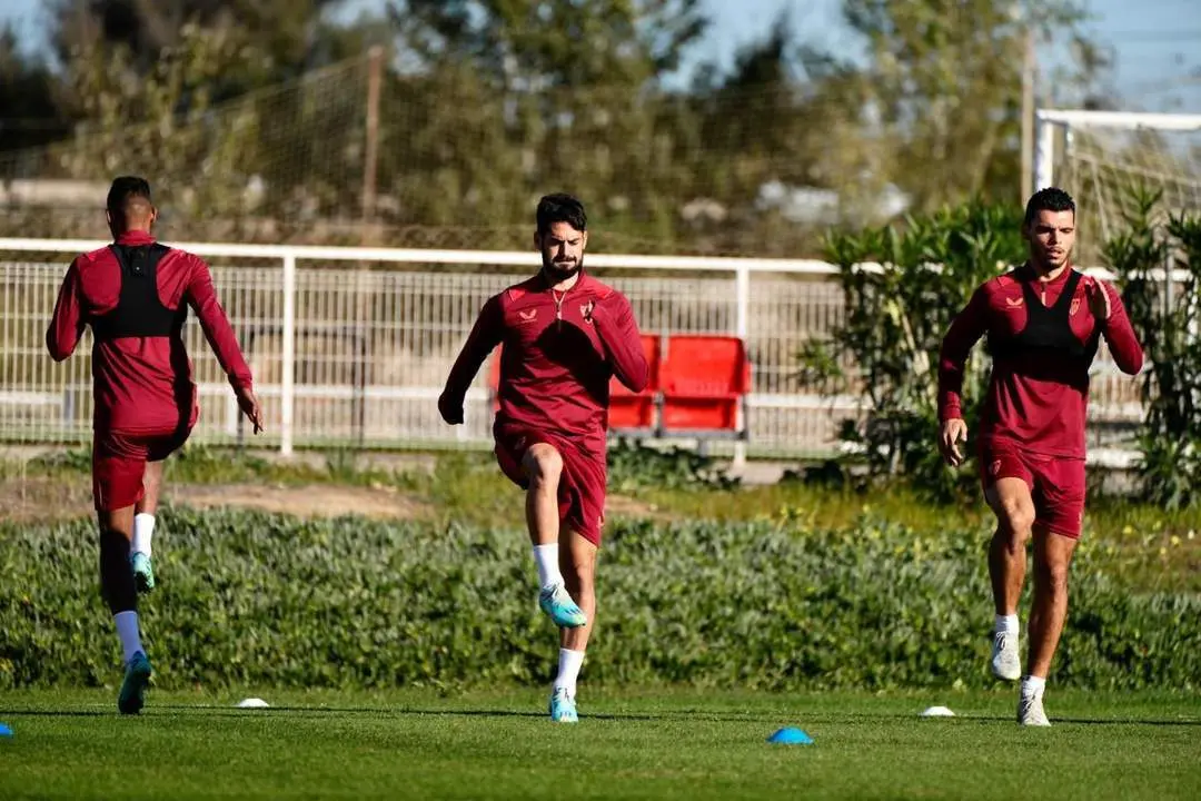Fernando, Isco y Rekik durante el entrenamiento de hoy. - sfc