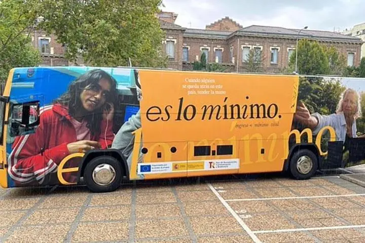 Autob&uacute;s IMV. - DELEGACI&Oacute;N DEL GOBIERNO EN ANDALUC&Iacute;A