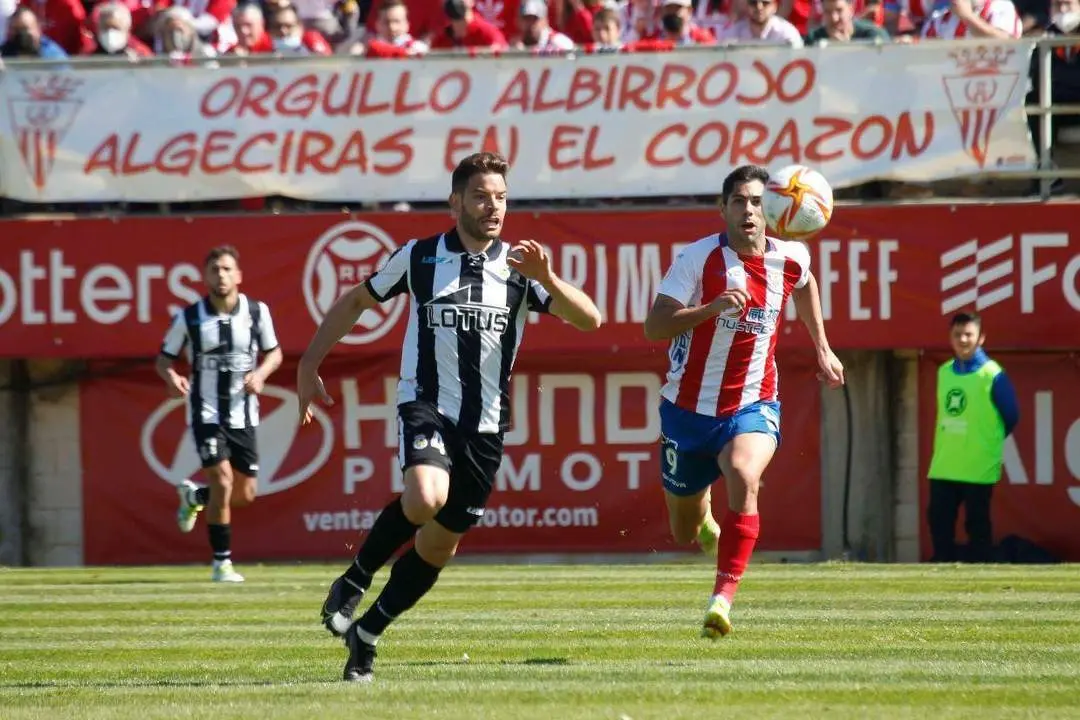 Un lance del Algeciras-Balona de esta temporada. - Andy Ragel