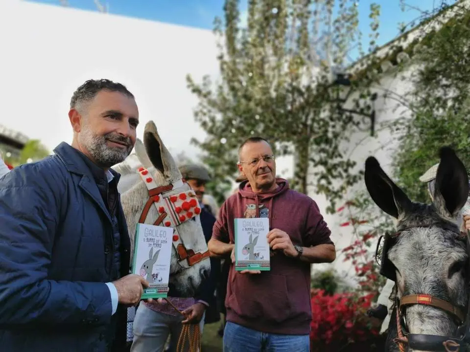 Presentaci&oacute;n del libro en Moguer. - VH