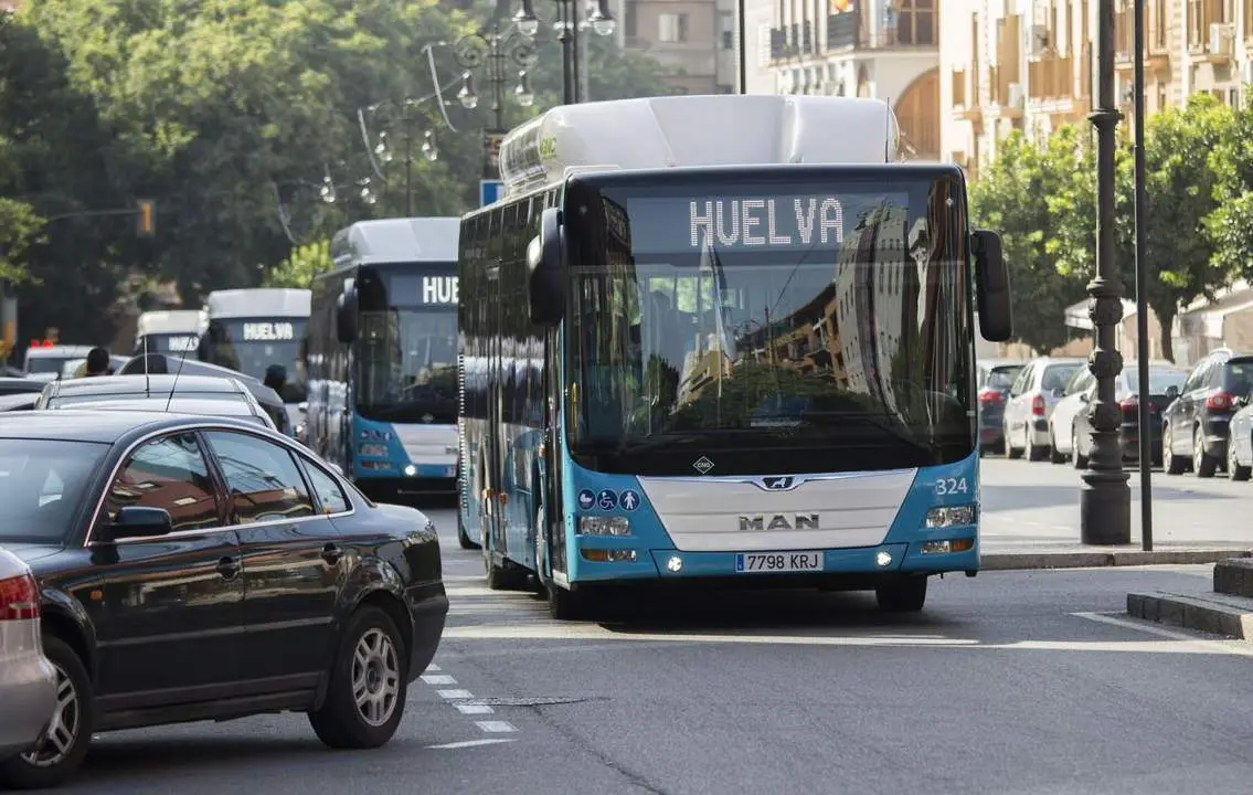 Nuevo autob&uacute;s de Emtusa. - VH