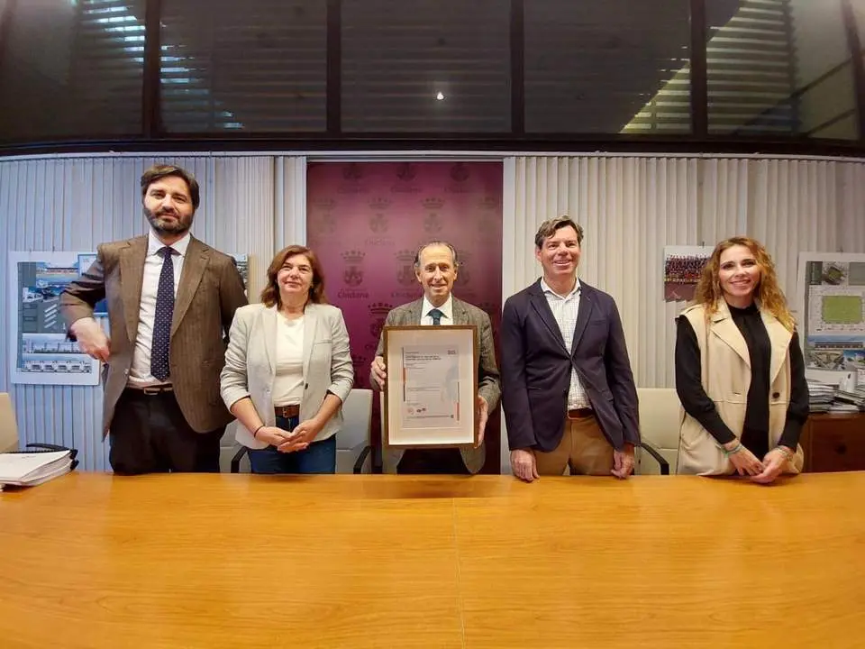 Fomento obtiene la certificaci&oacute;n de calidad ISO 9001:2015 - VIVA
