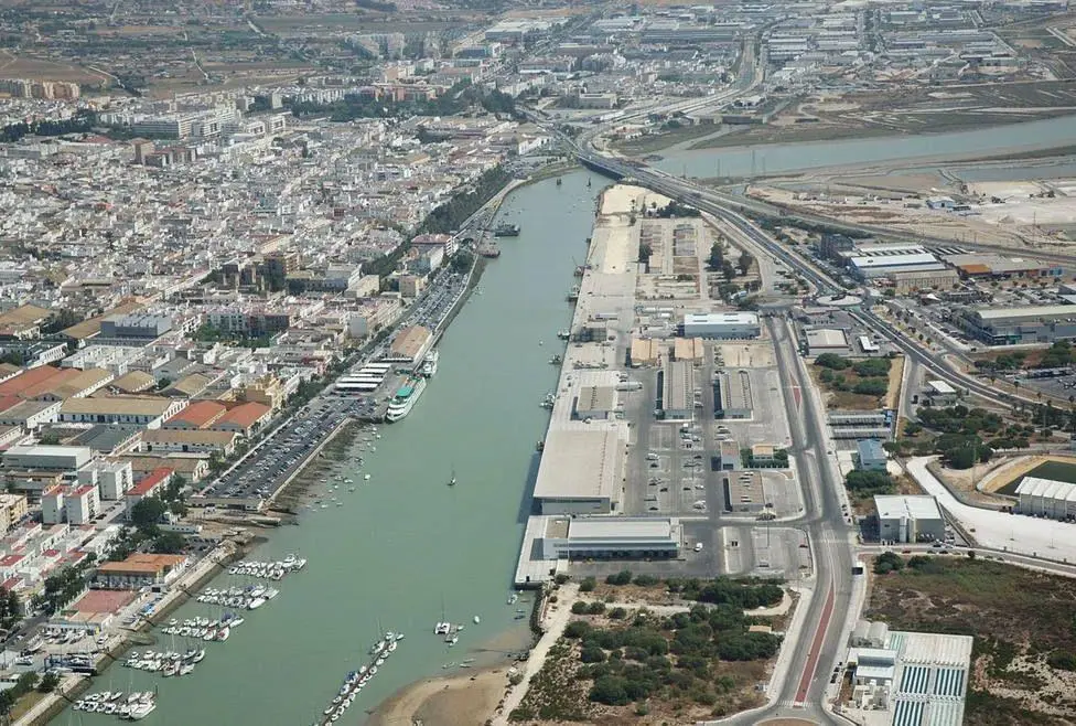 Vista a&eacute;rea de El Puerto.  - Viva. 