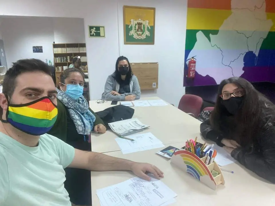 Directiva de Roja Directa. - A. I.