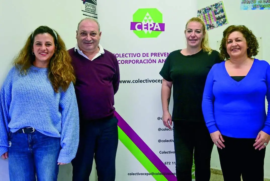 Macarena, con las t&eacute;cnicos de CEPA y Jos&eacute; Cepillo. - Eulogio Garc&iacute;a
