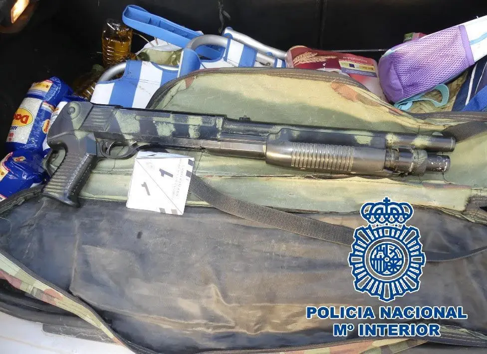 Arma intervenida por la Polic&iacute;a Nacional tras su detenci&oacute;n. - Polic&iacute;a Nacional