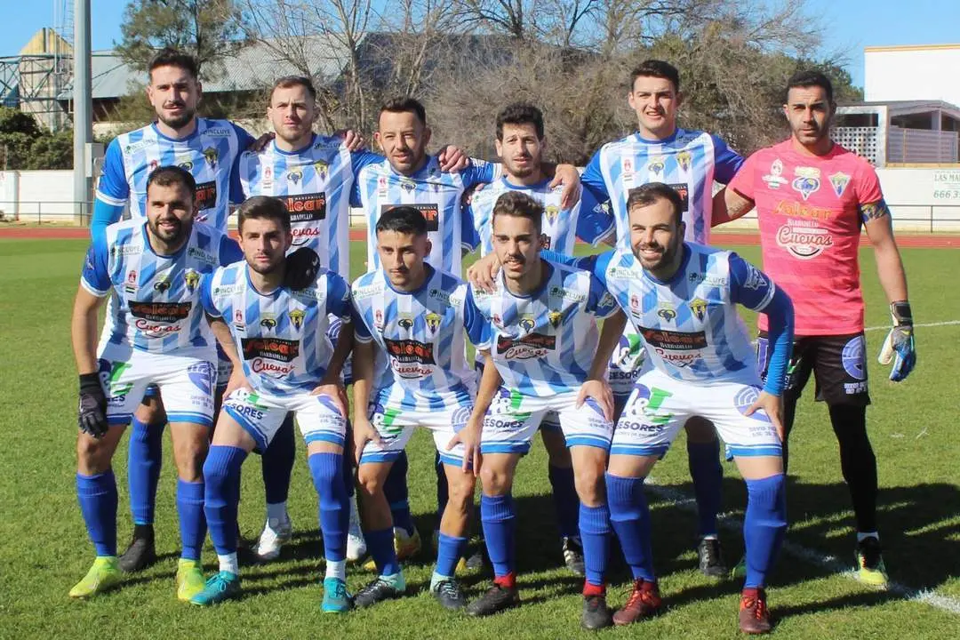 Once inicial que present&oacute; el Rayo Sanluque&ntilde;o ante el Ubrique           - Ra&uacute;l J. Bustillos