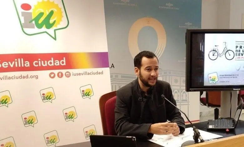 El portavoz de IU-Podemos, Daniel Gonz&aacute;lez Rojas. - Archivo