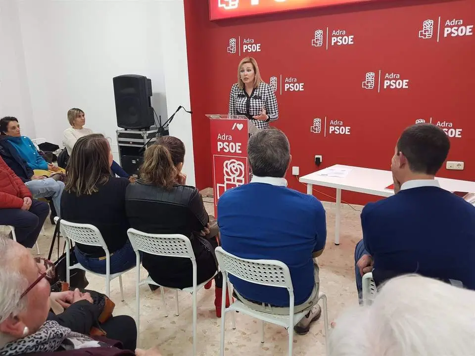 La secretaria general del PSOE de Adra (Almer&iacute;a) y candidata socialista en las pr&oacute;ximas elecciones municipales, Teresa Piqueras - 