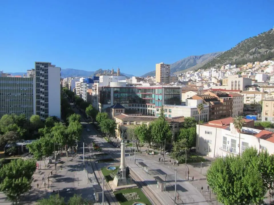Vista de la capital jiennense. - Viva Ja&eacute;n.