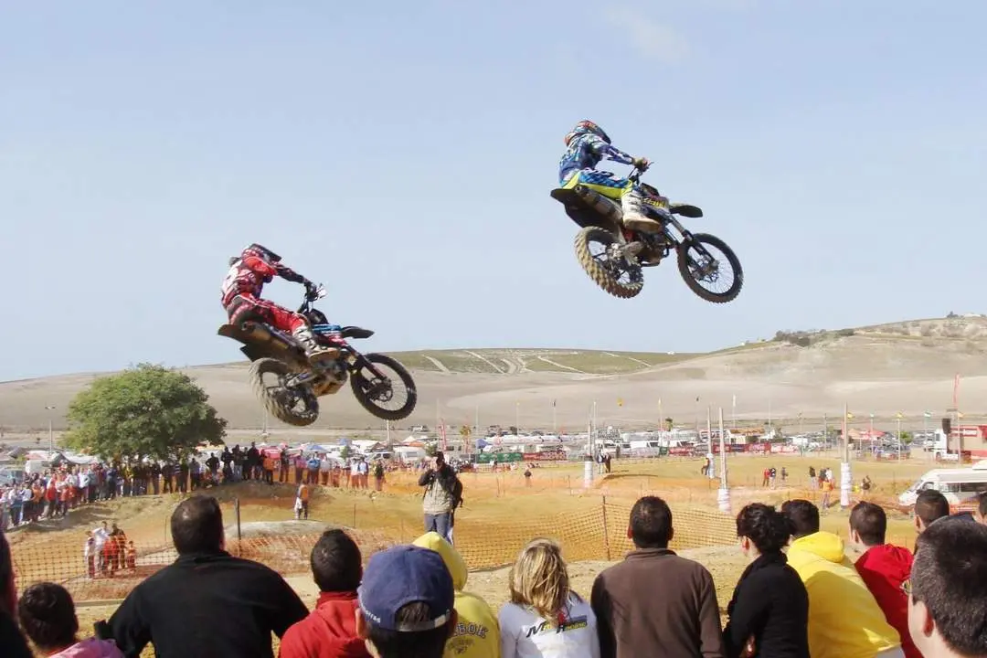 Las motos volver&aacute;n a volar en el Circuito de El Barrero - Ra&uacute;l J. Bustillos