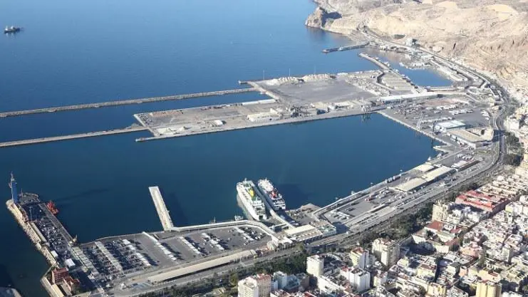 Puerto de Almer&iacute;a. - EP