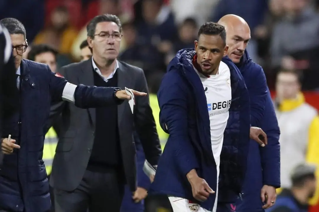 Fernando tras ser expulsado en el partido de este fin de semana. - efe