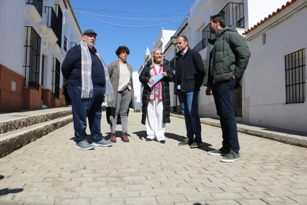 Visita municipal a la finalizaci&oacute;n de la obra - VCO