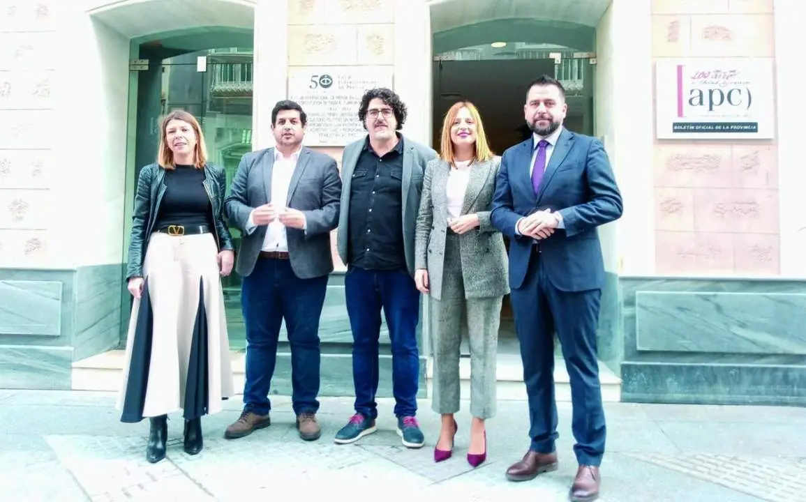 Presentaci&oacute;n del programa 'Periodismo con &ntilde;'.  - VIVA