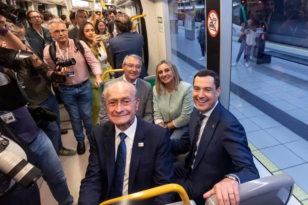 El metro de M&aacute;laga llega al centro tras 14 a&ntilde;os de obras y con limitaciones