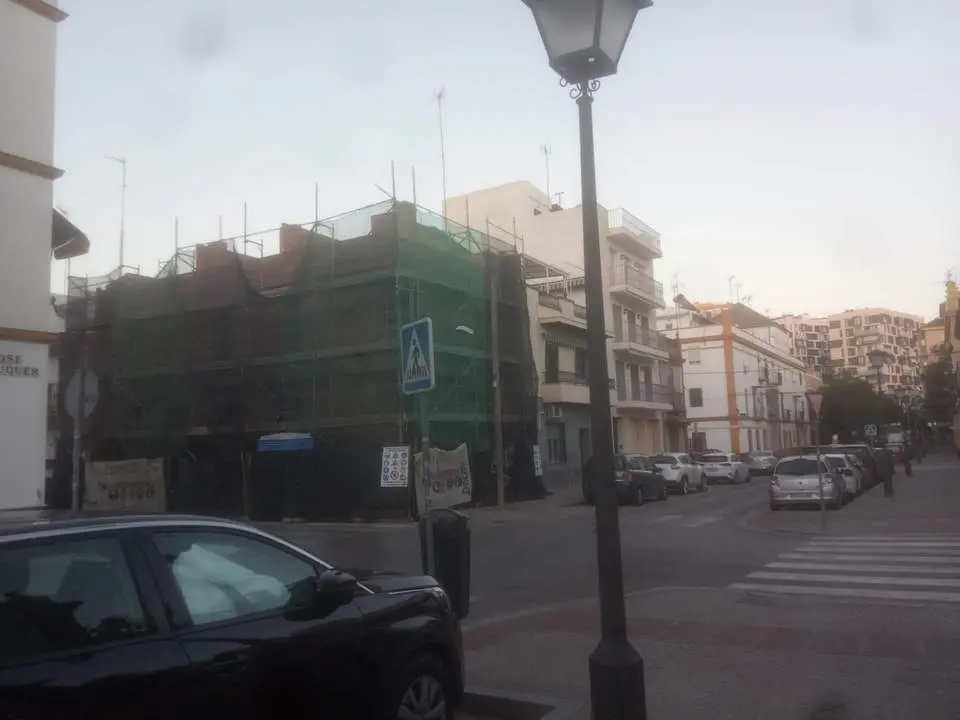 Imagen de una farola en el barrio de Retiro Obrero. - B.M. / CEDIDA