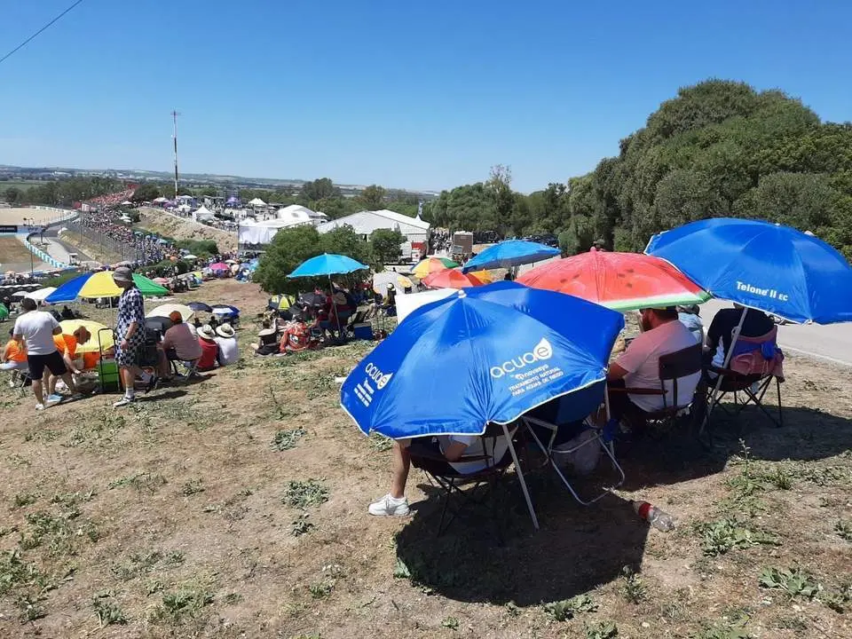 Las temperaturas han causado 22 golpes de calor en el Circuito - 112