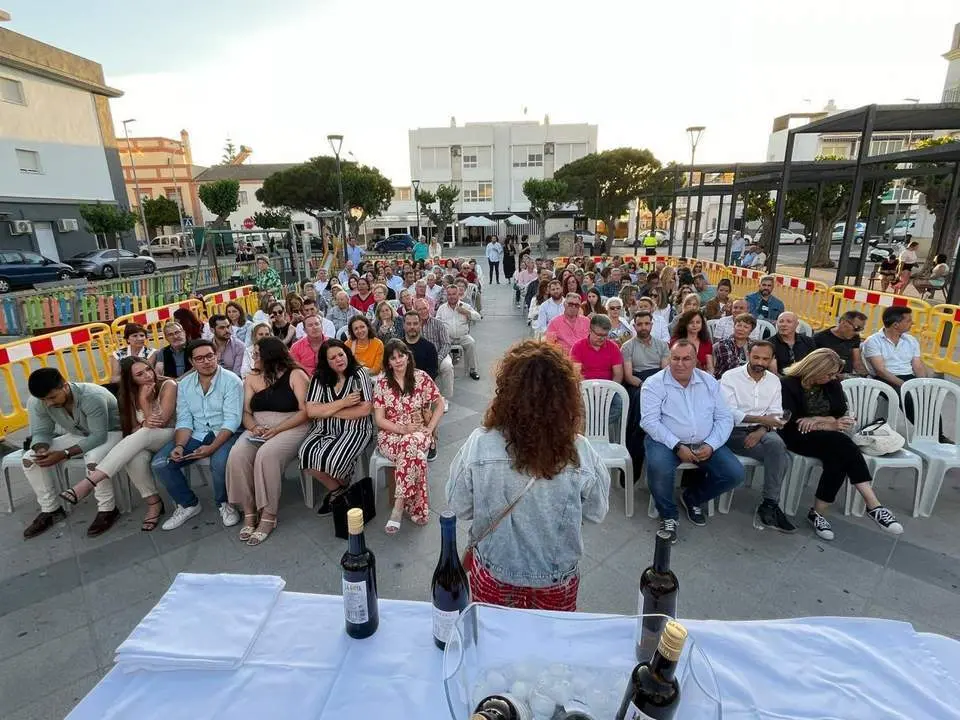 Cata de Manzanilla celebrada en la plaza de Bonanza. - A. I.